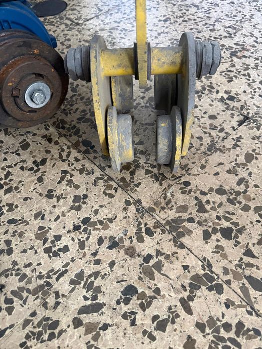 Motor elétrico, roldana