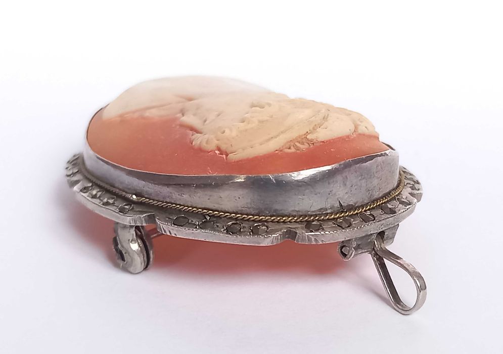 Piękna kamea, wisior/brosza, srebro "800" i markazyty, pocz. XX w.