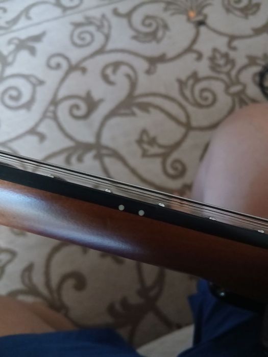 Продам електрогітару