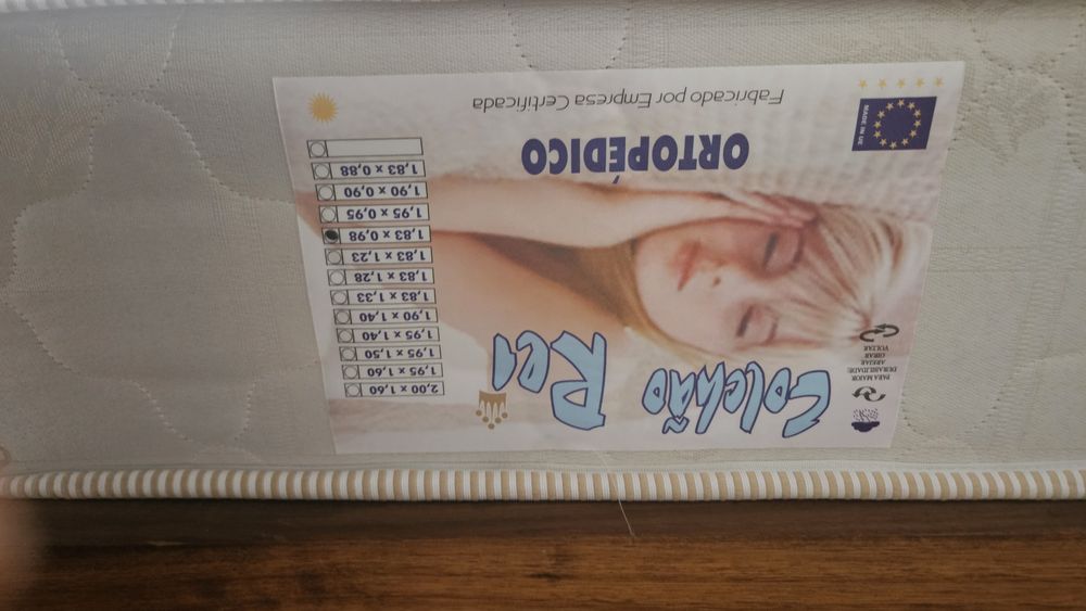 Cama de solteiro com colchão novo