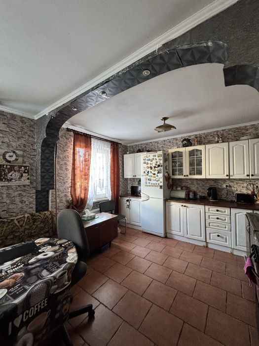 Продам будинок 120м , міцний і доглянутий з усіма коммунікаціями