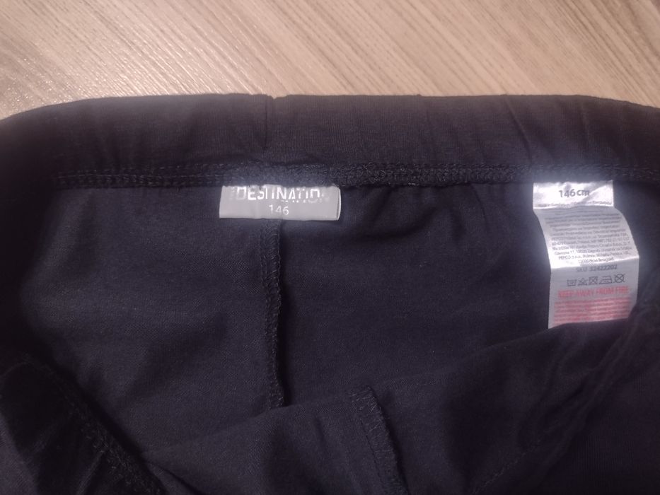 Czarne legginsy dziewczęce