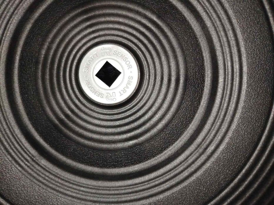 (Мультиварка) Мультишеф Bork Kitchen U 804