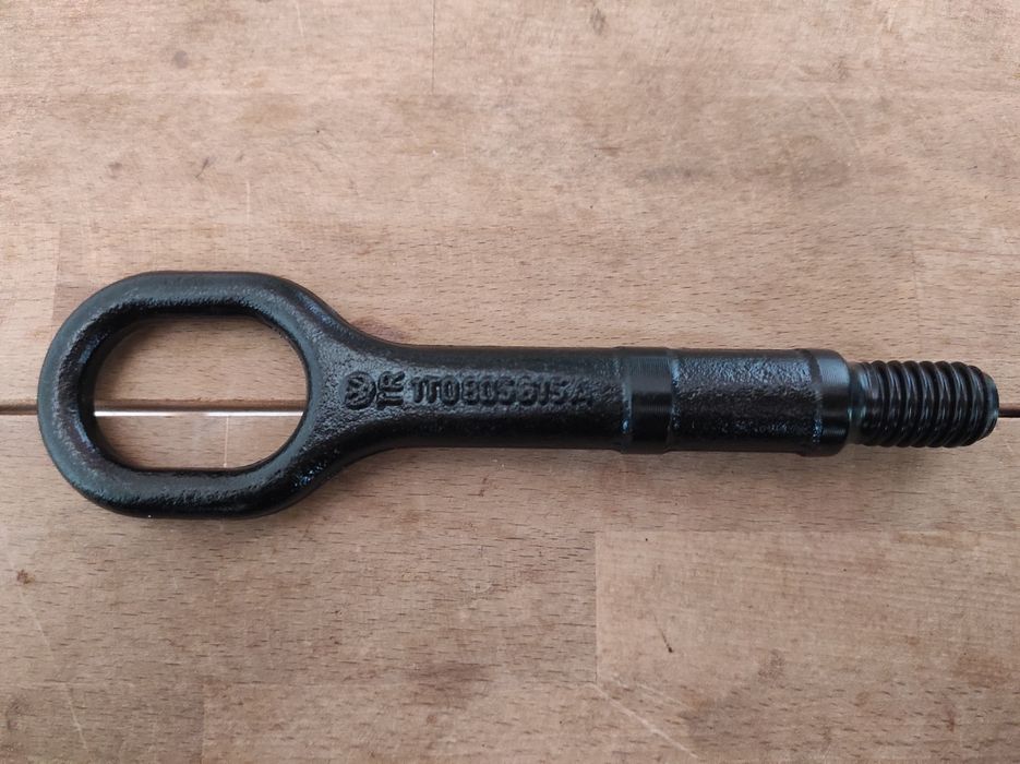Гак буксировальний VAG 1T0805615A