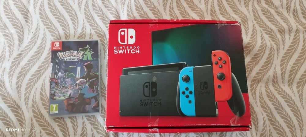 Nintendo Switch V2 ainda com garantia e todos os acessórios + Pokémon