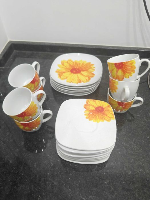 Conjunto de louça