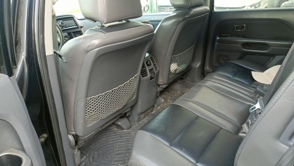 Honda pilot uszkodzona