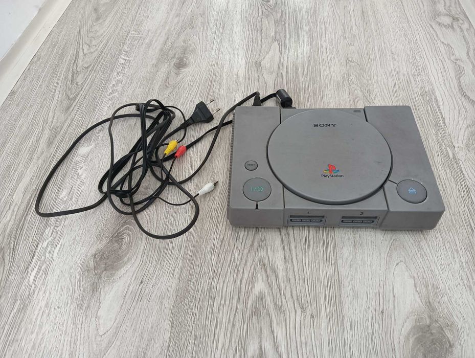 Playstation 1 konsola ,okablowanie , zasilacz , PS 1  sony