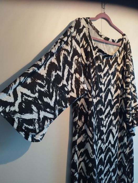 Sukienka Butik Alexandria rozmiar 54nowa z metką