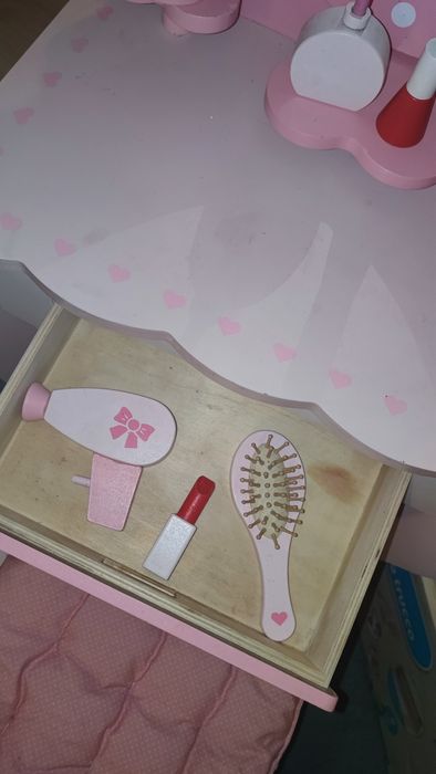 Toucador brincar menina