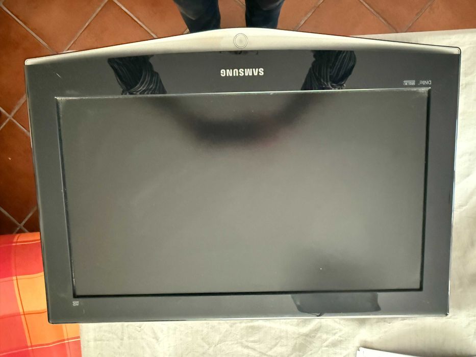 TV Samsung modelo LE 26R72B