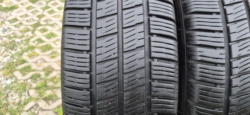 205/65r16C 107/105T Hankook Vantra ST AS2 z 2023r ładne.