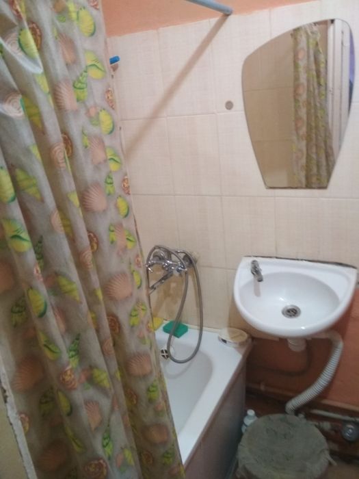 Здается своя 1комнатная на осташовке