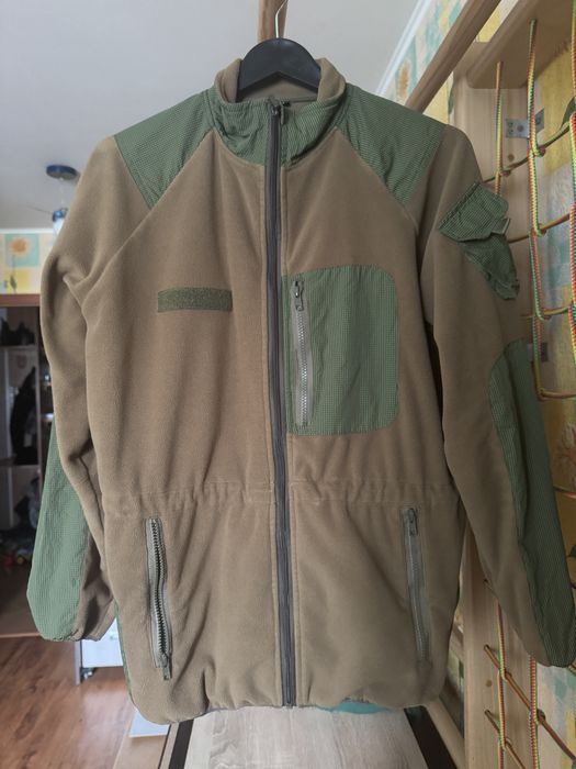 Куртка флісова в ідеалі