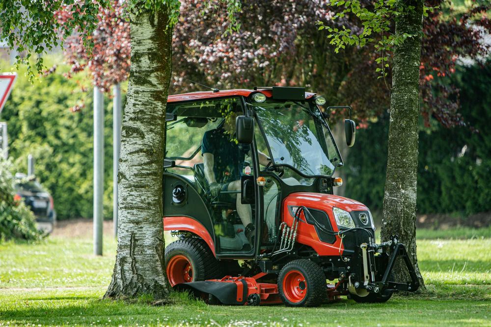 KIOTI CS 2520 H  Traktor komunalny 25 KM  ZULBiT Olsztyn