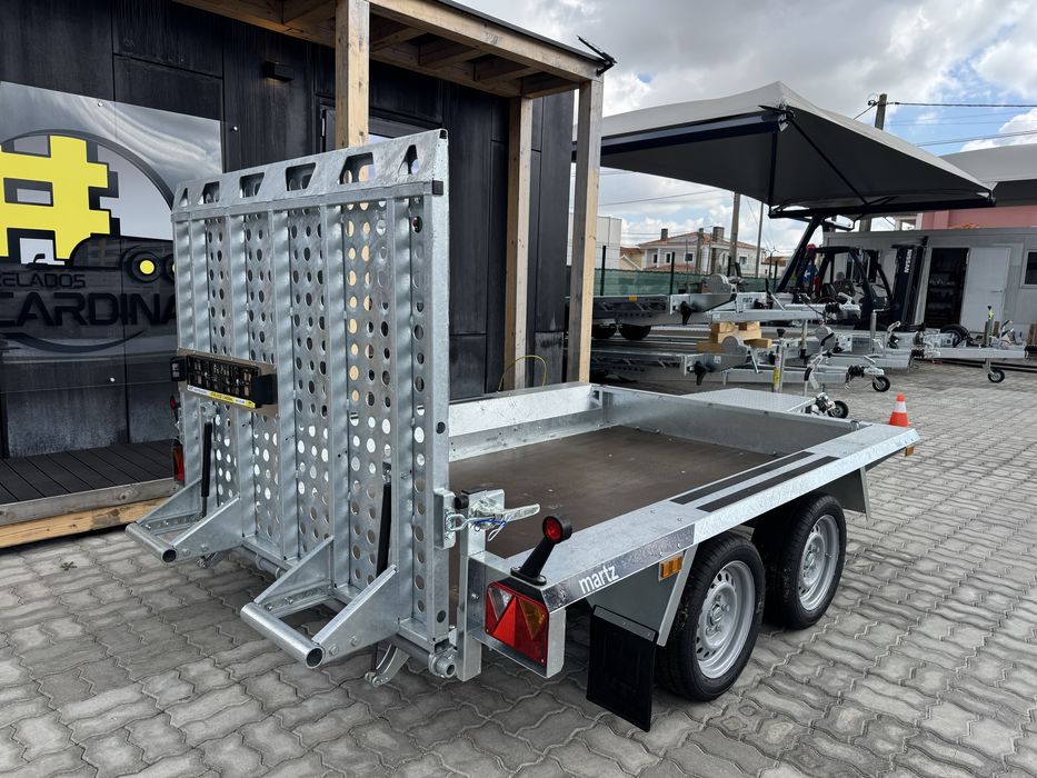 Atrelado MARTZ  Mod BAU 260\2  2.7T  Novo