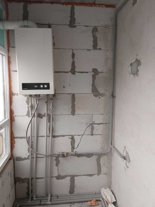 2 кімнатна  в новому будинку з індивідуальним опаленням на пр-ті Миру