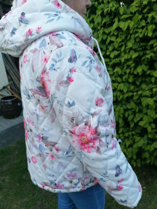 Elegancka, lekka kurtka wiosenno-jesienna