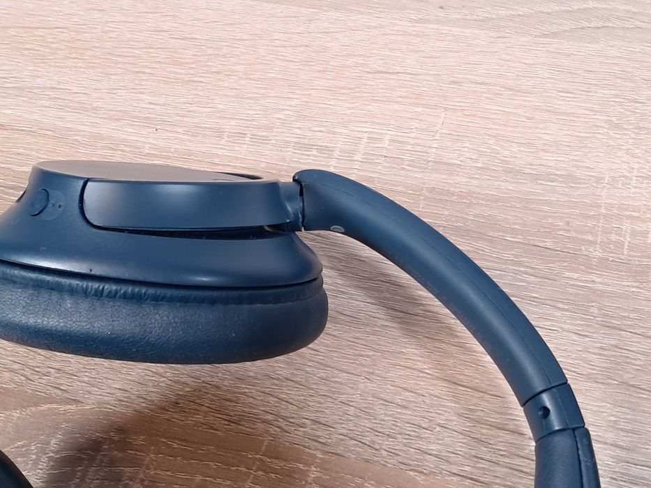 Бездротові навушники Sony WH-CH720N сині