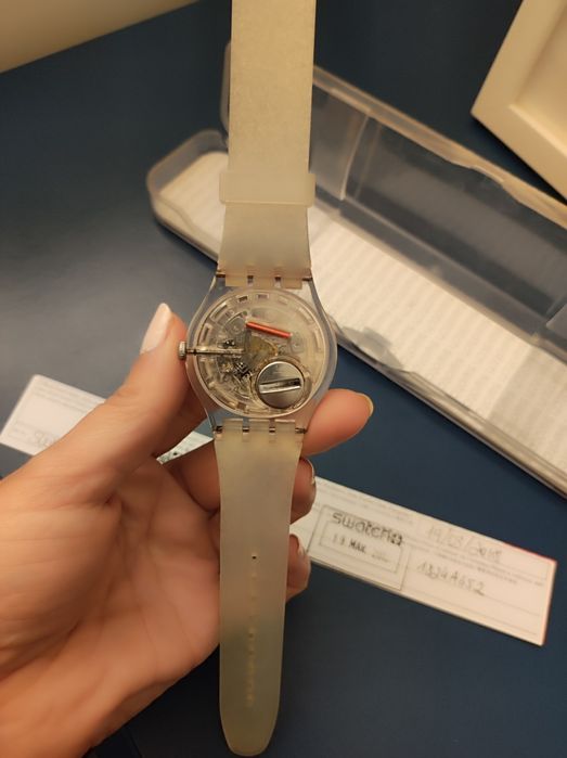 Relógio prateado - Swatch