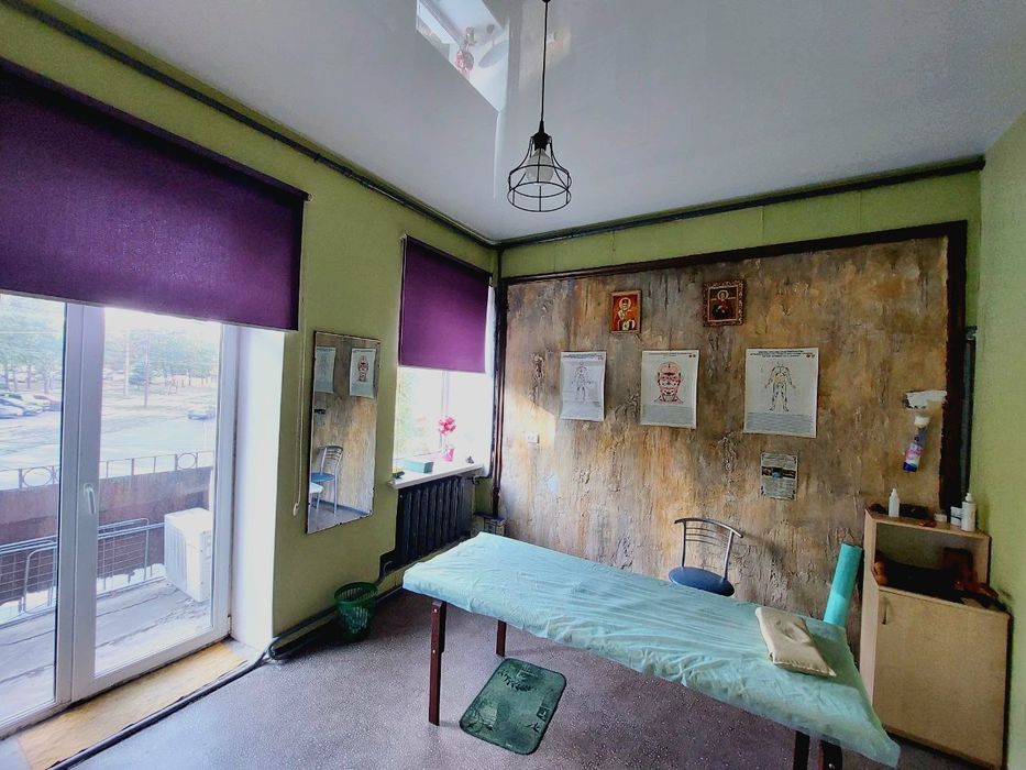 Сдам помещение под салон офис мастерскую: 12 000 грн. - Оренда торгових ...