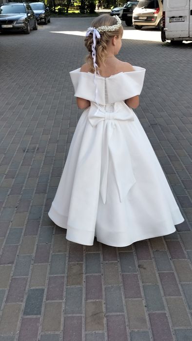 Плаття для причастя