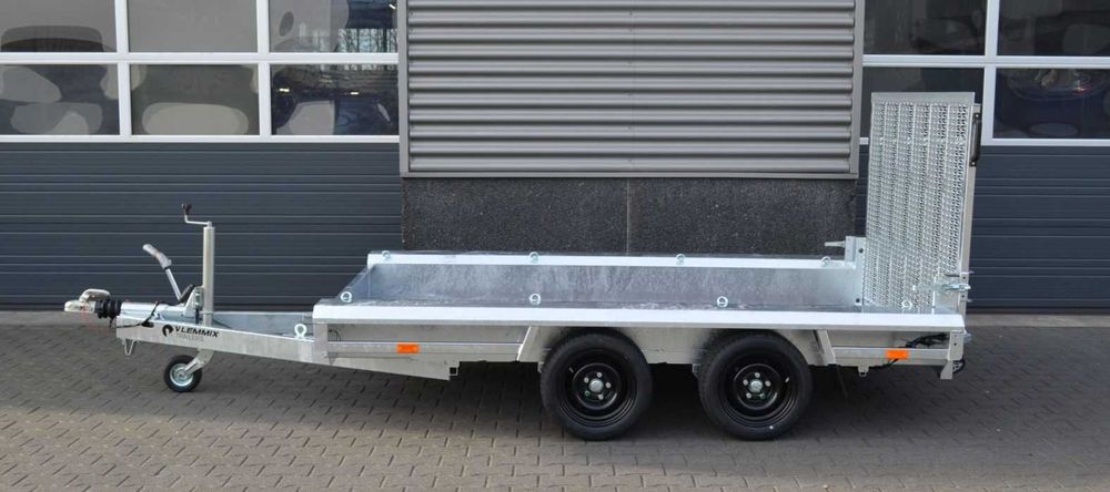 Reboque Porta Máquinas 3500kg (2830kg) - 3m x 1.5m