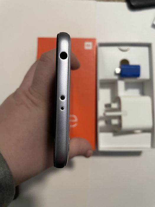 Xiaomi redmi note 5A неробочий/ на запчастини