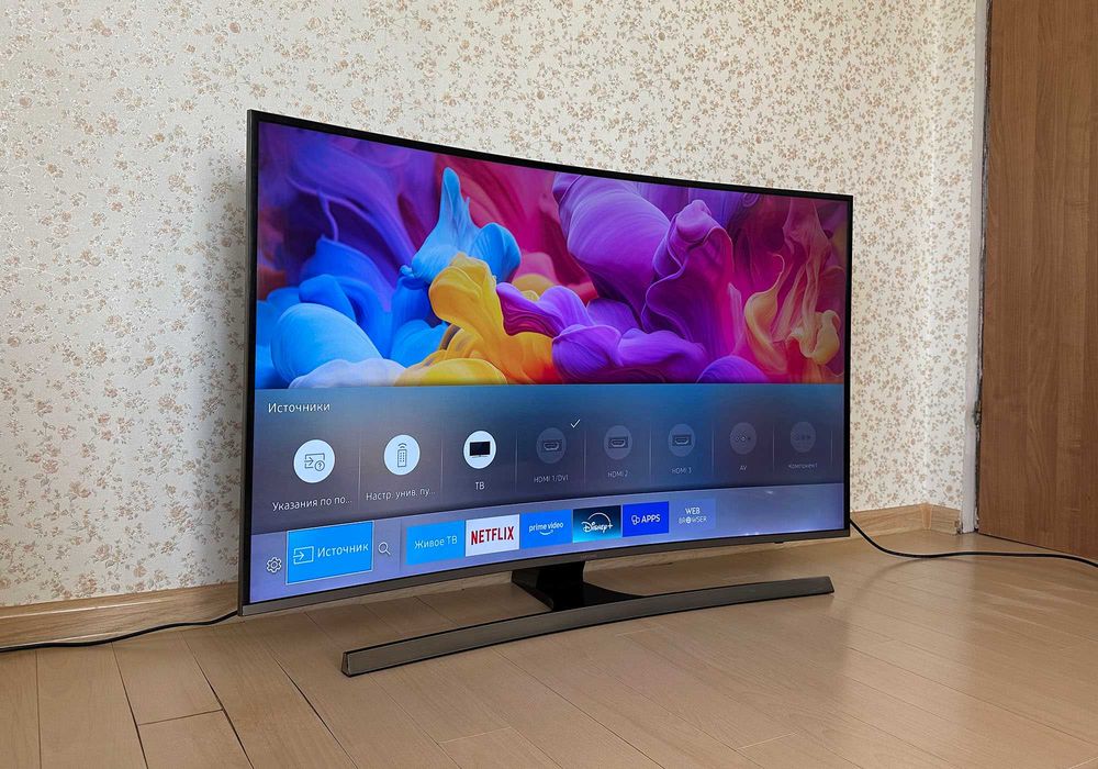 SMART-телевізор Samsung 49" 4K UHD / зігнутий екран / HDR10 / DVB-T2