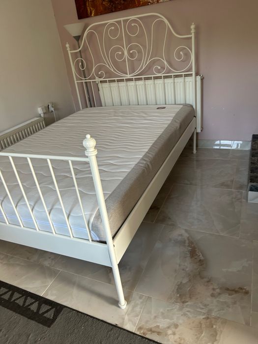 Łóżko Ikea Lervik 140x 200 z materacem