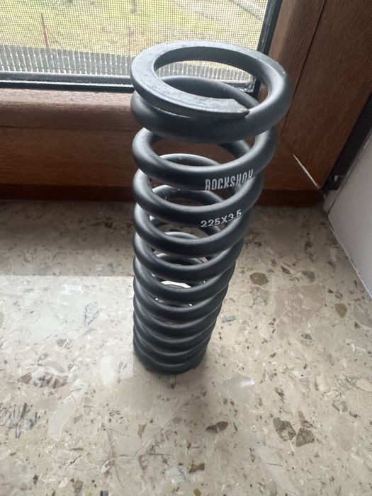 Sprezyna do dampera 225x3.5 rockshox itp.