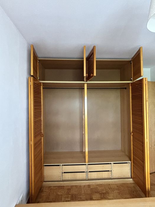 2 Roupeiros de  4 portas