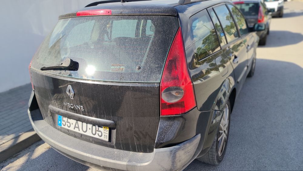 Megane preto 2005