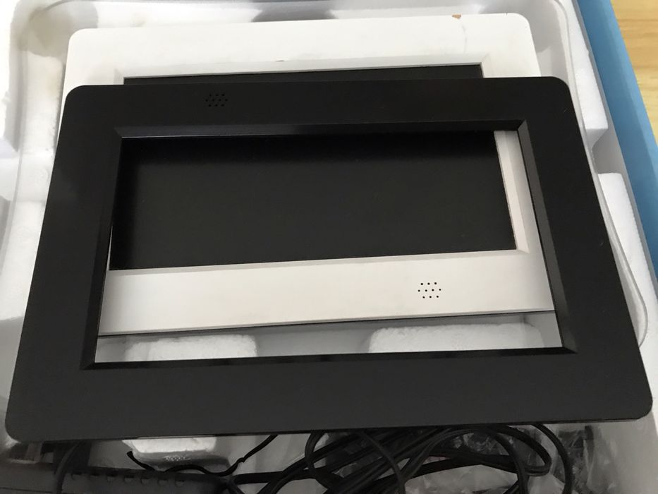 Moldura digital Neom Digital Photo Frame 7" (18 cm)