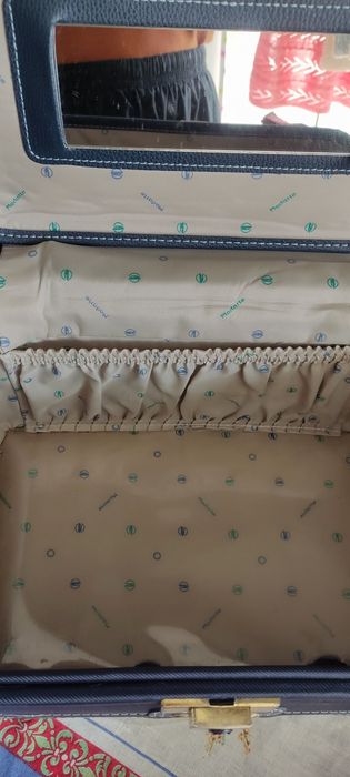 Mala pequena viagem.