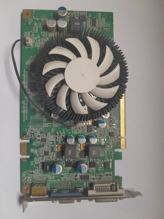 Відеокарта 9600gt 1гб б/у у відмінному стані