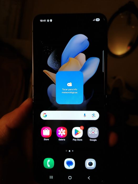 Samsung Z flip 4