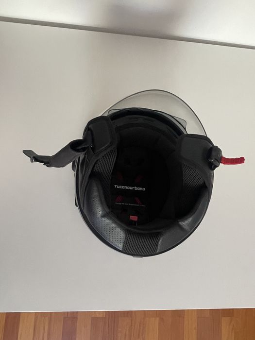 Capacete moto Tucano Urbano S + capa