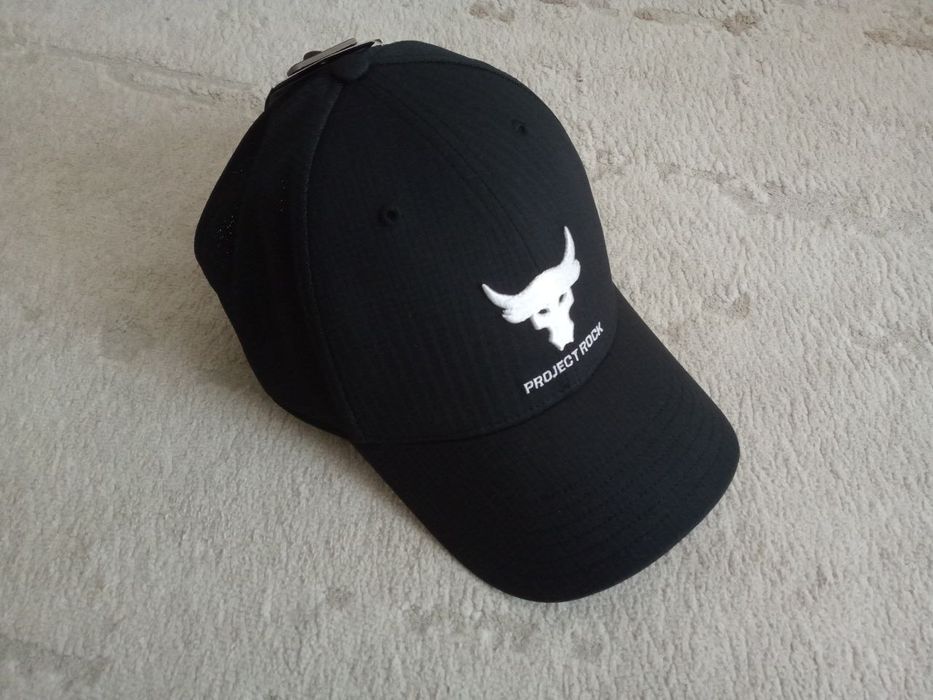 Оригінал Under Armour Project Rock Trucker Hat 1369815 кепка бейсболка