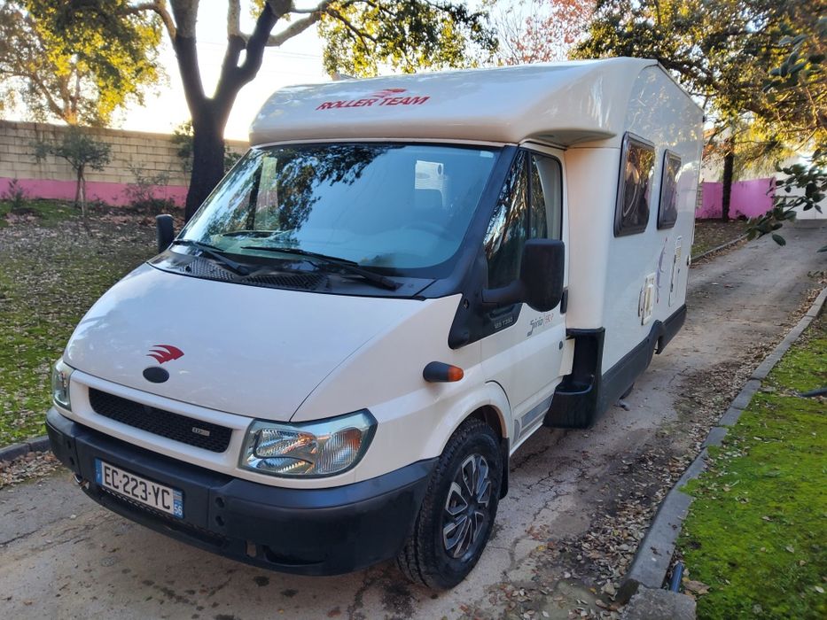 Autocaravana perfilada ano 2006
