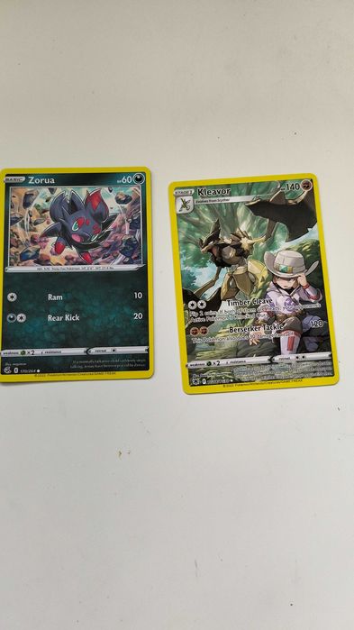 Conjunto de 12 cartas Pokémon
