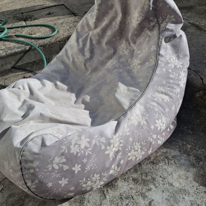 Puff club select night flowers - exteriror e interior