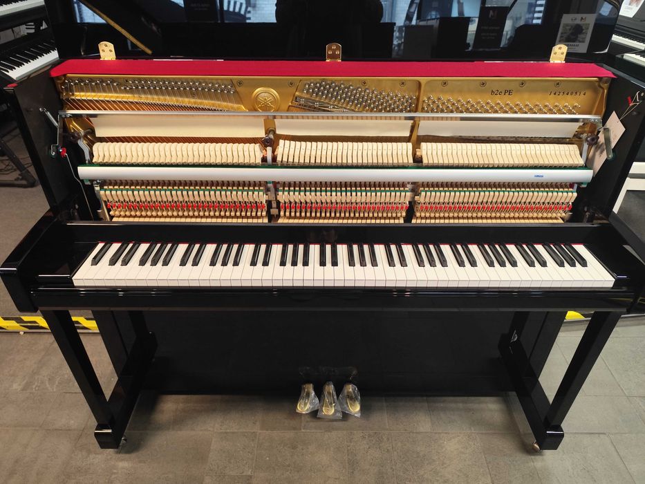 Yamaha B2 PE nowe pianino akustyczne
