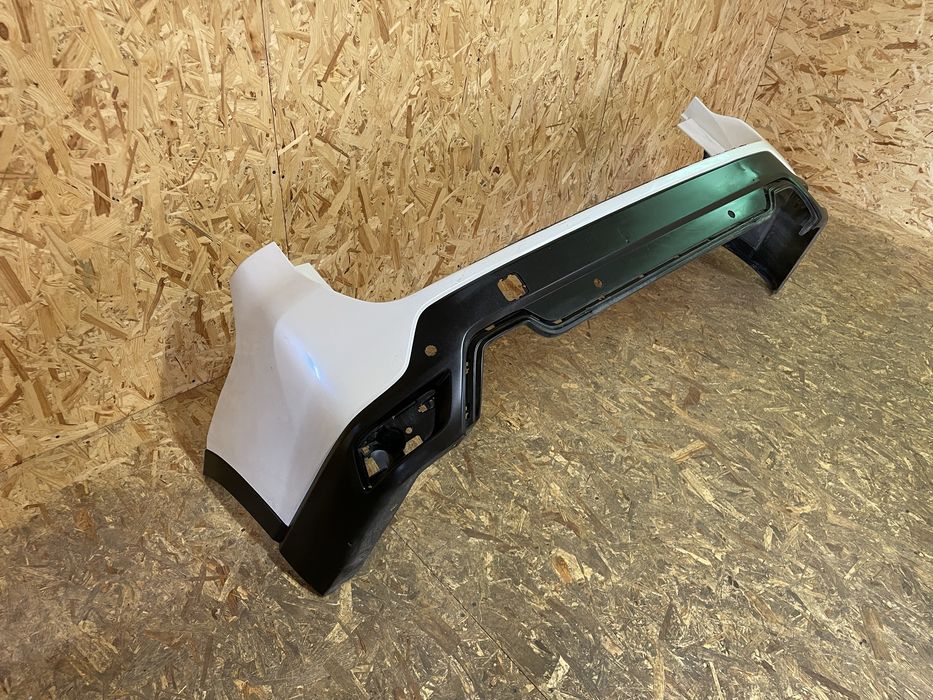 Задній бампер  Subaru Forester  2018-2019-2020-2021