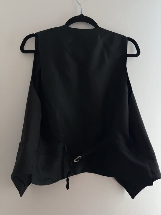 Продам жилет Yves Saint Laurent