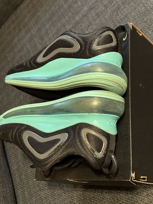 Кросівки Nike 720