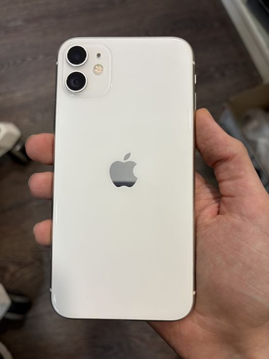 iPhone 11 64 White Sim Locked
