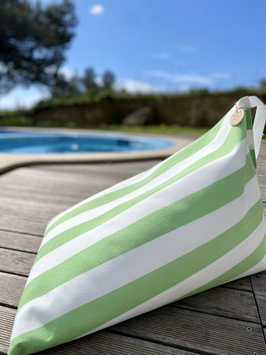 Almofada / Puff de Praia, Piscina,  Campo, Casa… - ENTREGA IMEDIATA