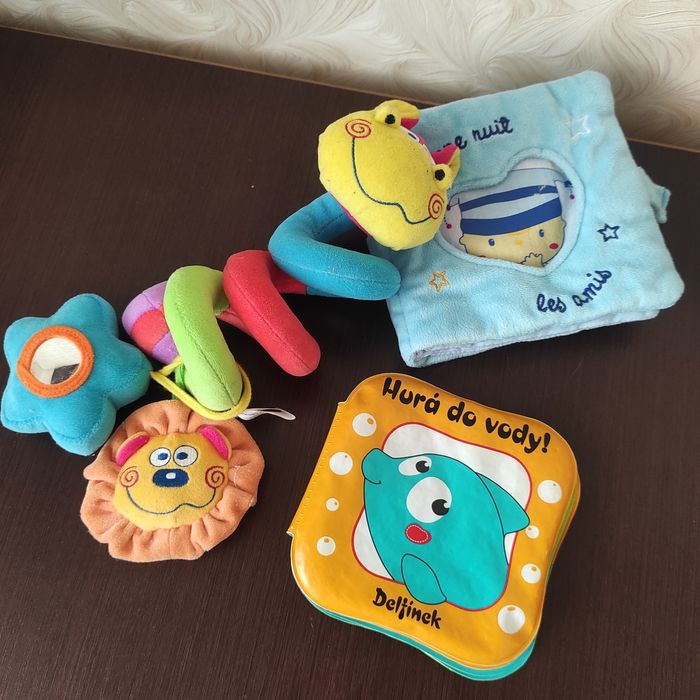 Мягкие развивающие книги