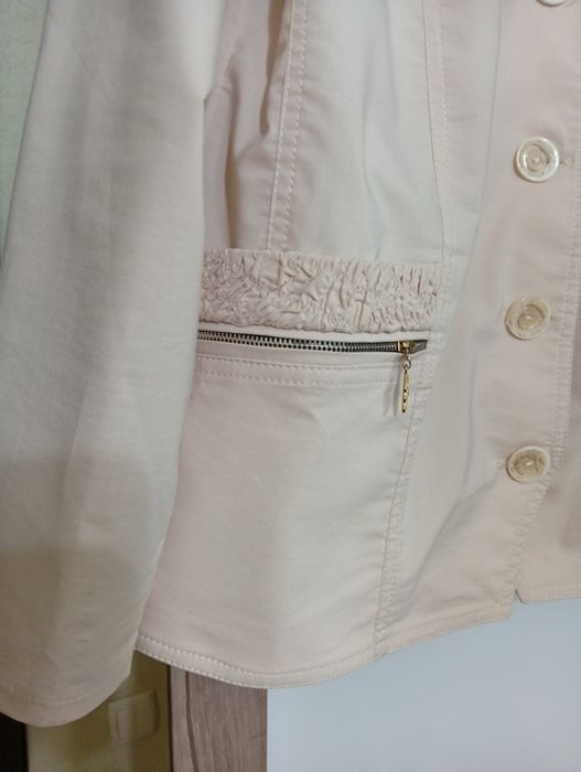 Жіночий жакет, розмір 54